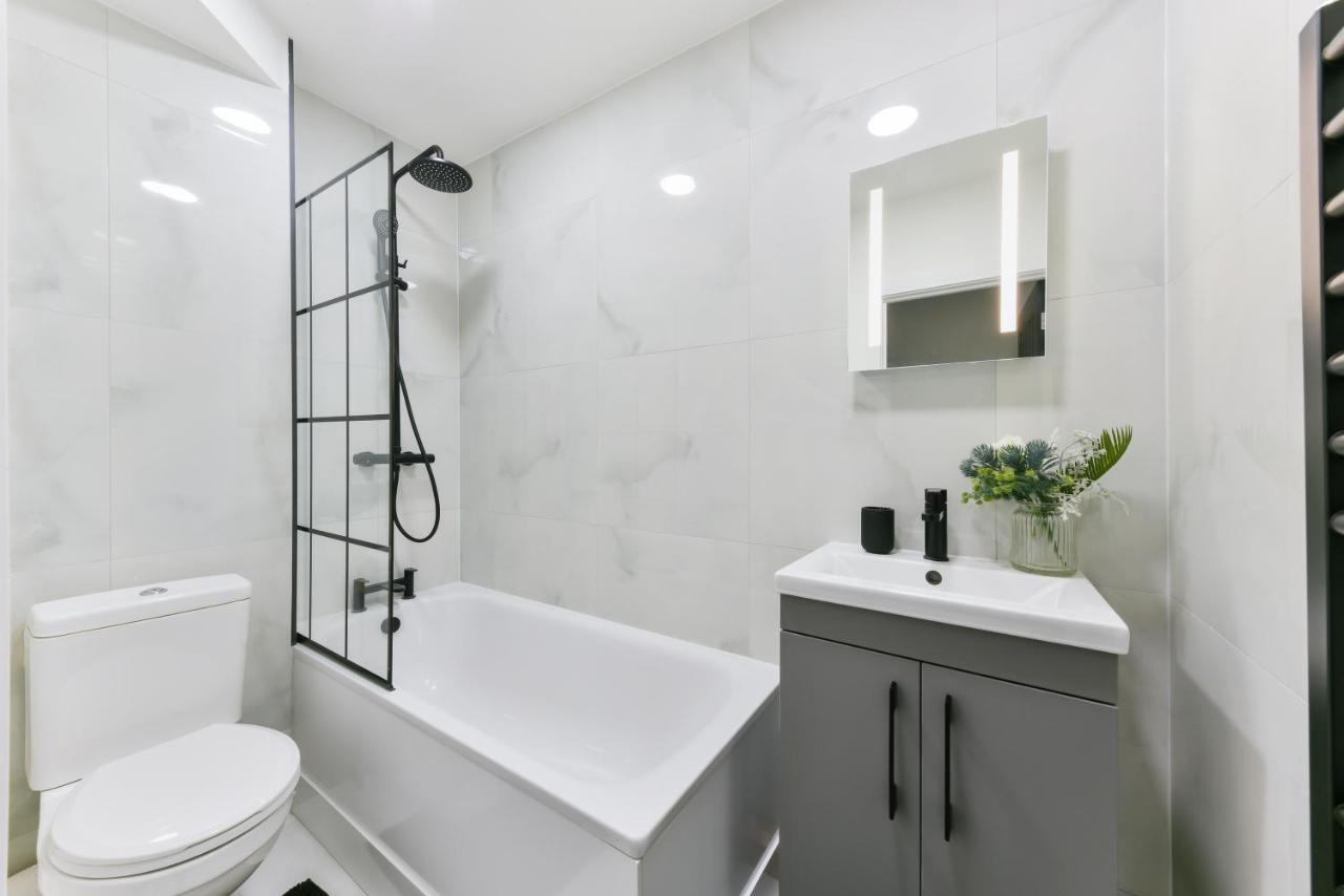 New Stylish 1 Bedroom Apartment - Flat D Norwood Eksteriør bilde